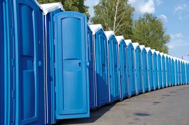 Best Portable restroom trailer rental  in Lakes Of The Four Seasons, IN